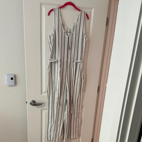 NWT Striped Sleeveless Jumpsuit - Picture 1 of 4